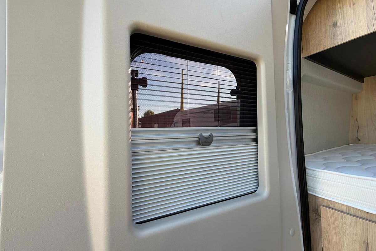 Miller Van 600 neu in weiß
