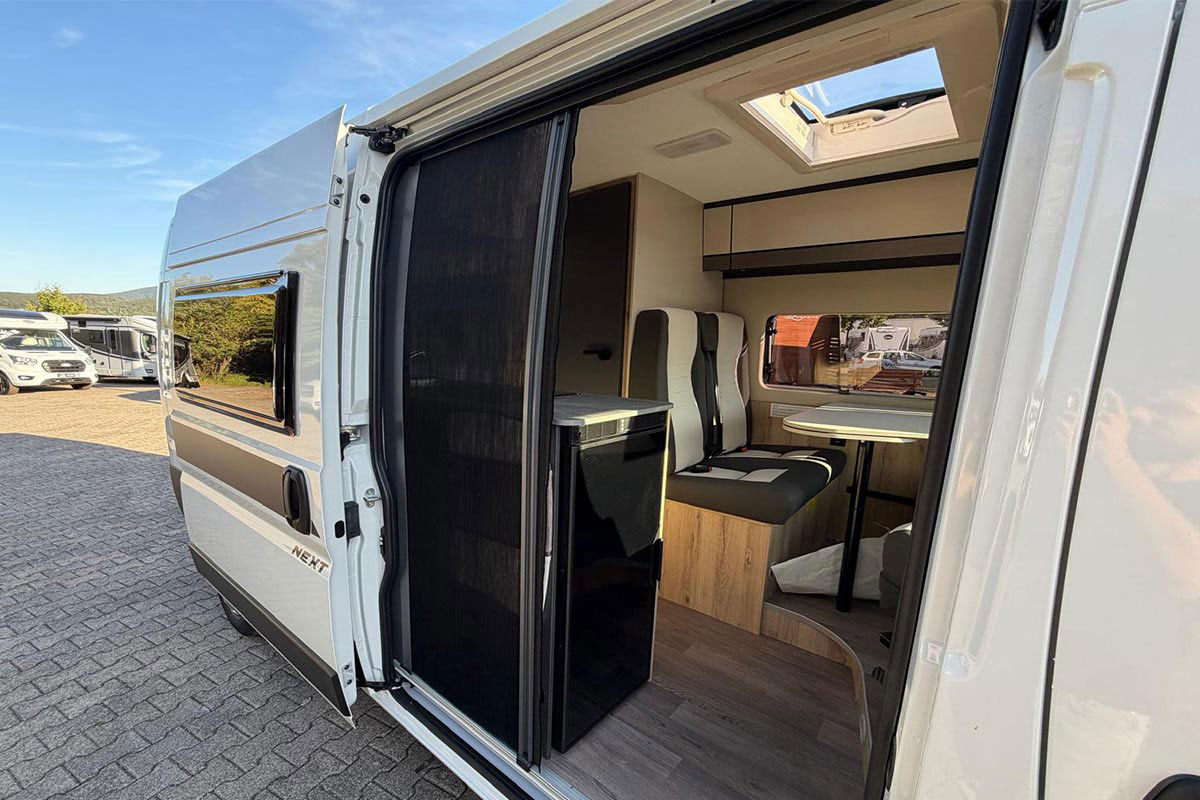 Miller Van 600 neu in weiß